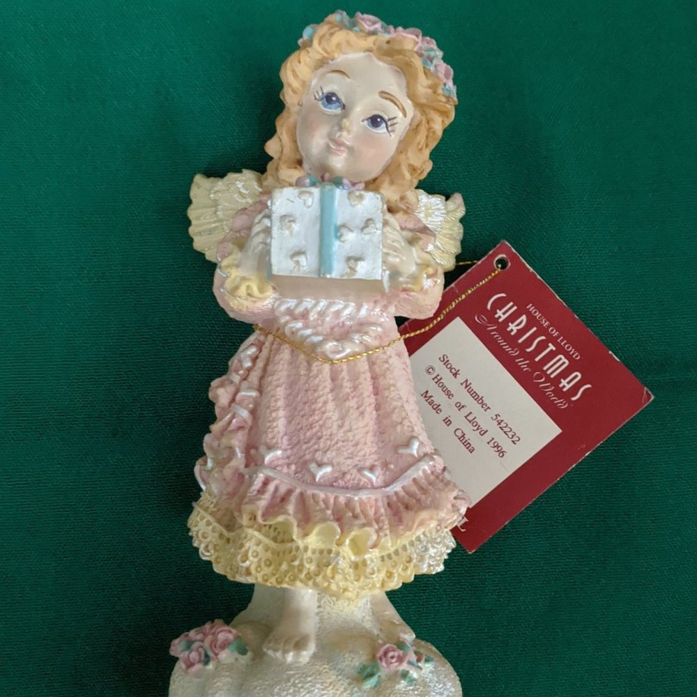House of Lloyd "The Giving Angel" Figurine - Picture 2 of 15